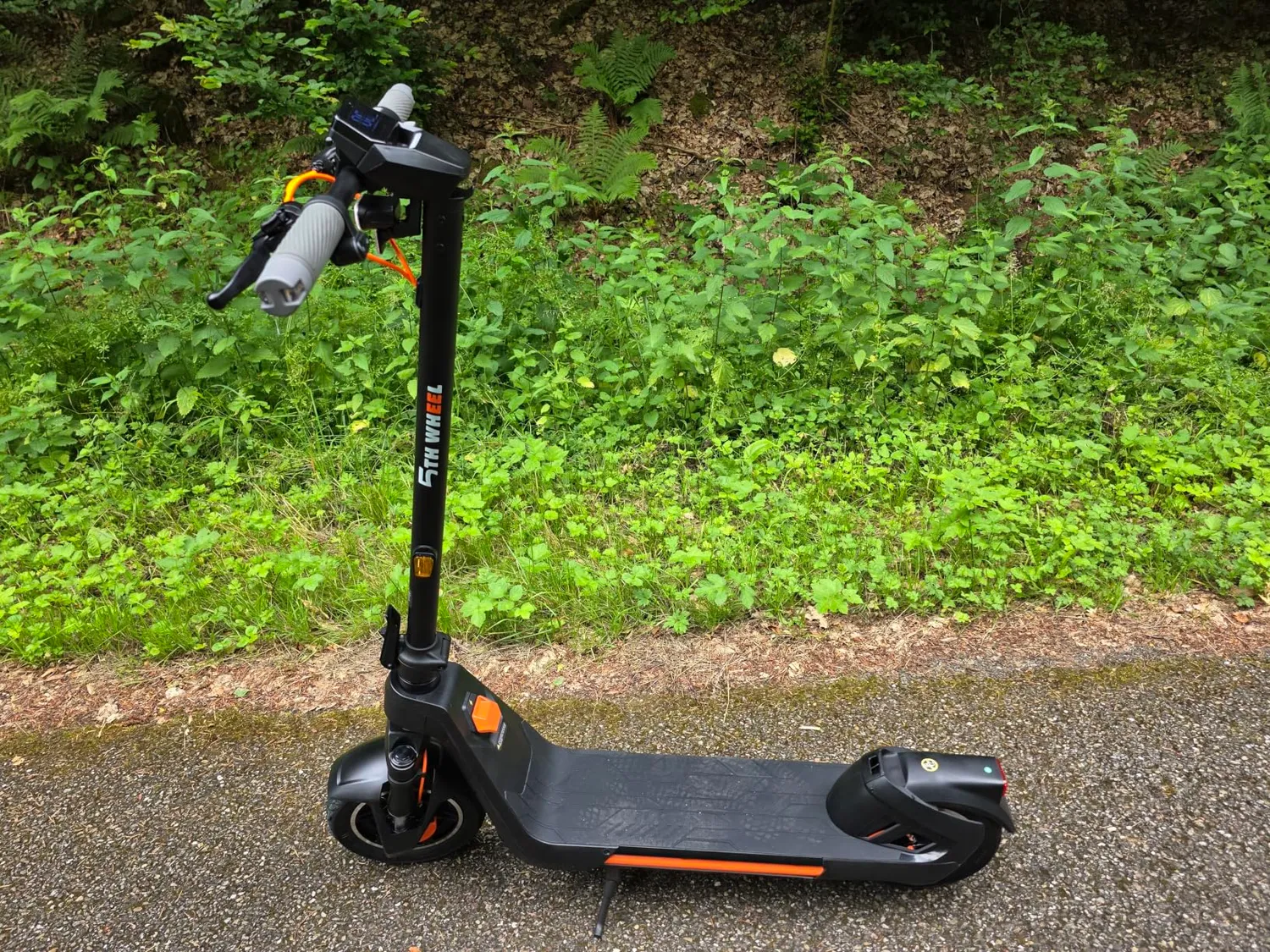5th Wheel ES15 trottinette électrique 1200W 65 km