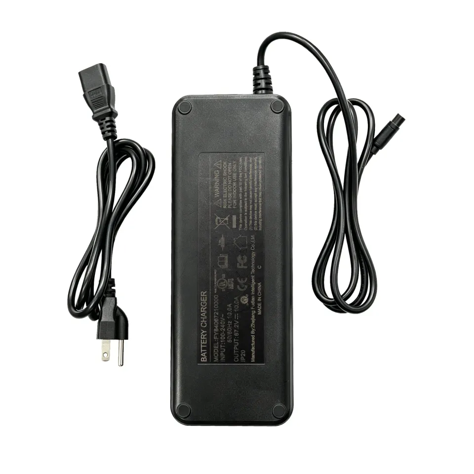 YUME Xtron chargeur rapide 67,2V 10A charge 3 heures